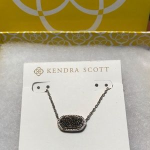 Beautiful Kendra Scott necklace.